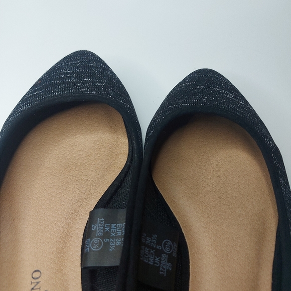 Christian Siranio Black & Silver Point Toe Flats - Picture 3 of 10